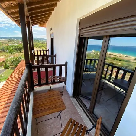 בית נופש Sea View Anastasia לריסוס